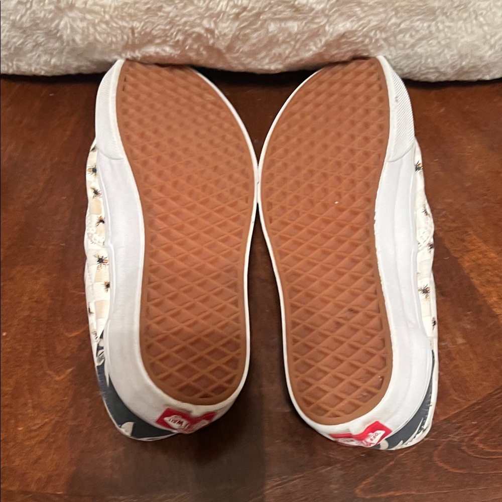 Vans White Checkerboard Sneakers with Black and Yellow Bee Print - Picture 7 of 8